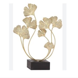 Big Metal sculpture decor